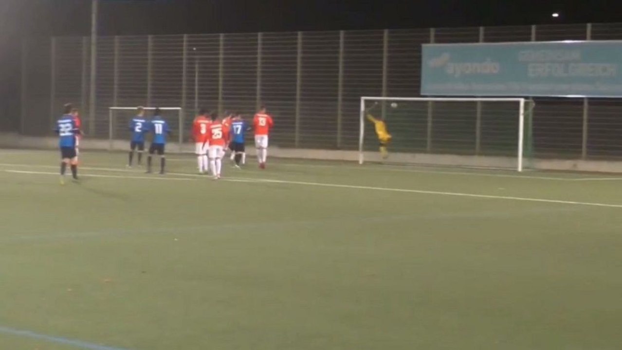 Fabelhafter FSV Frankfurt-Freistoß!