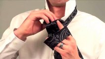 How To Tie A Tie In 10 Seconds