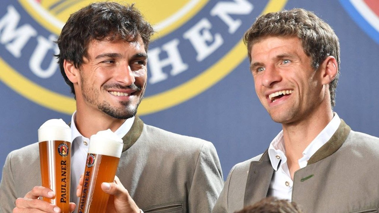 Die  Wiesn kann kommen: Die Bayern haben die Lederhosen an