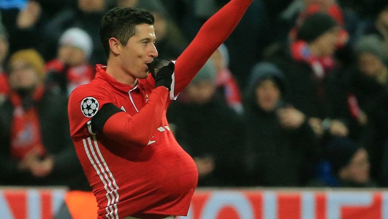 Lewandowski hat bisschen Freistöße trainiert