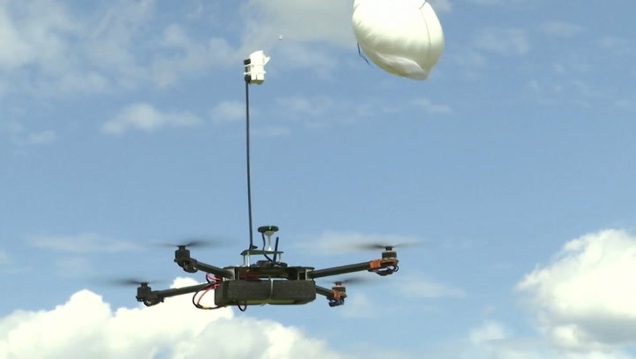 Testing autonomous drones to help wildfire forecasts