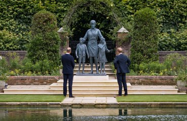 Princess Diana statue area features extract from touching poem