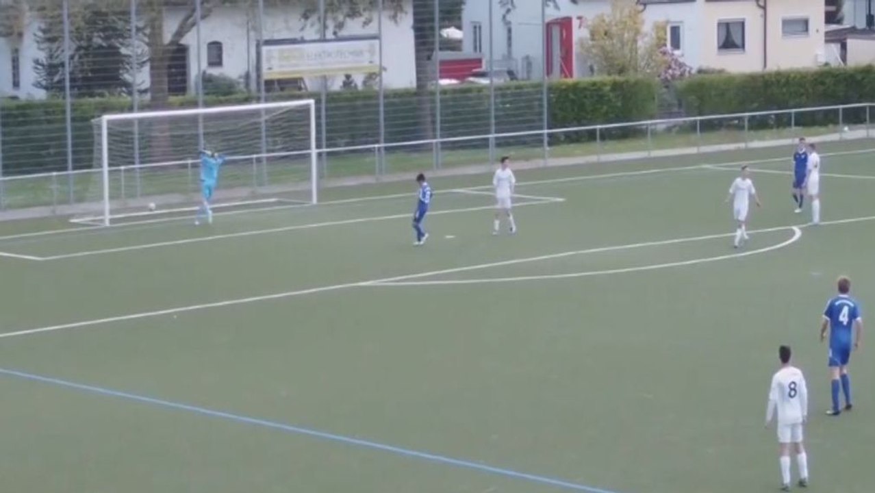 Fernschuss-Tor nach Solo