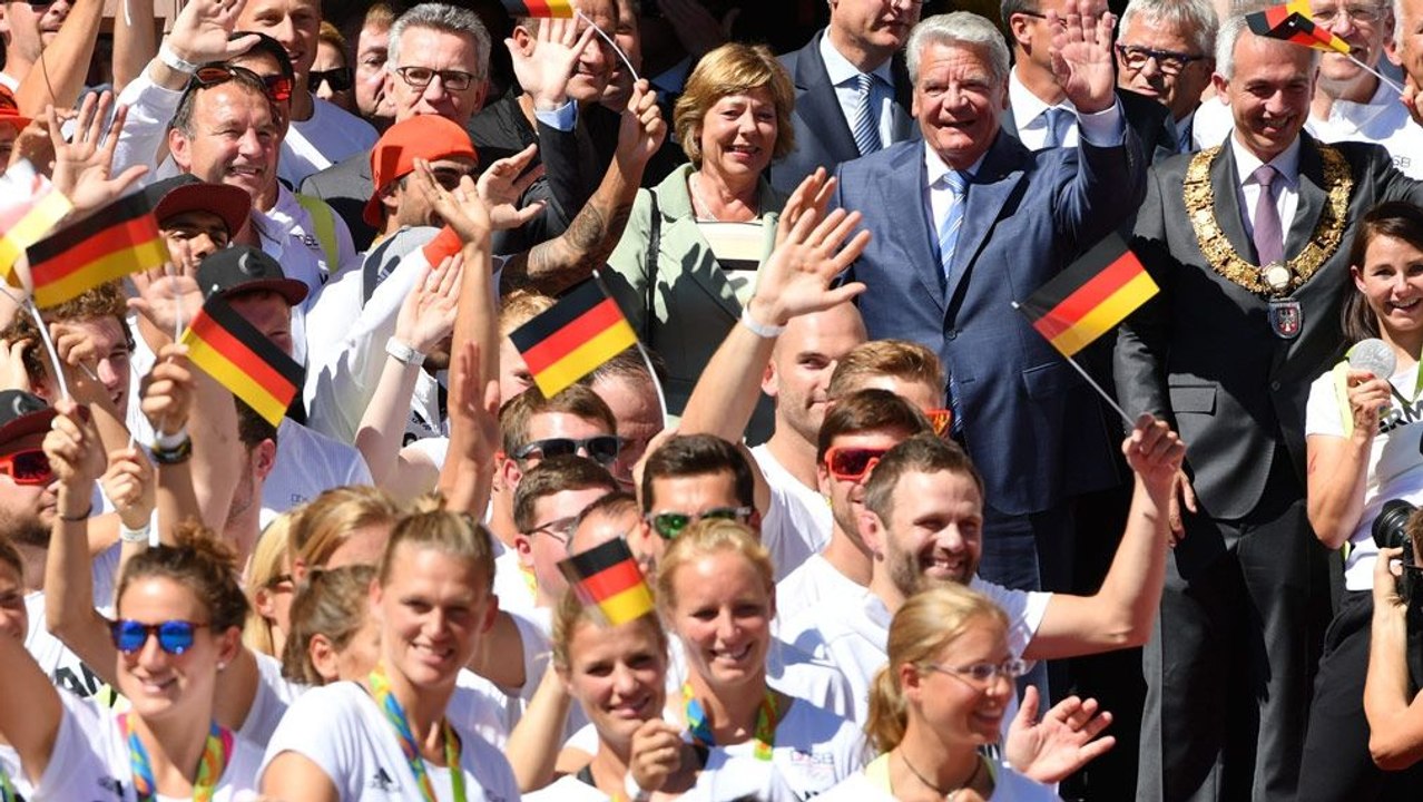 Großer Empfang in Frankfurt: Olympia-Team kehrt heim