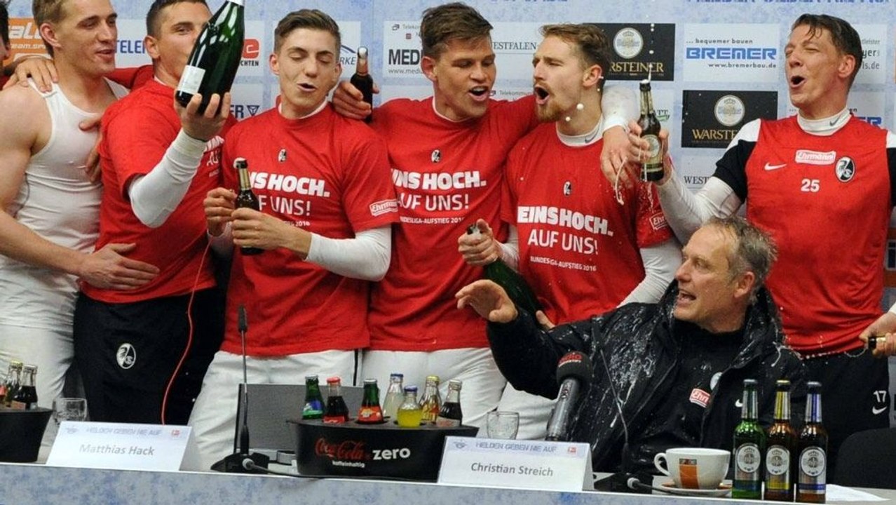 Der SCF feiert - Streichs bemerkenswertes Fairplay