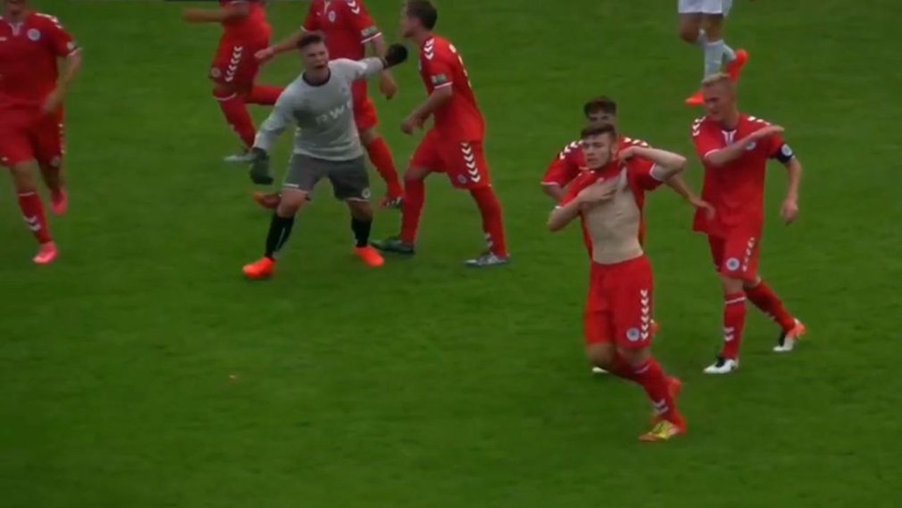 Weitschusskracher - Langen rettet RWO