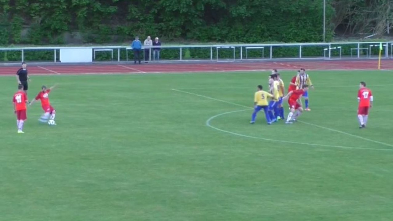 Der passt! Torwart chancenlos