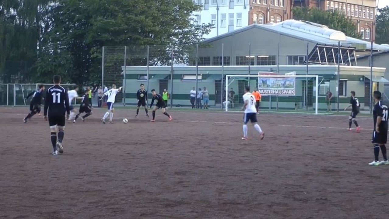 Traumtor in der Verlängerung: Möller jongliert