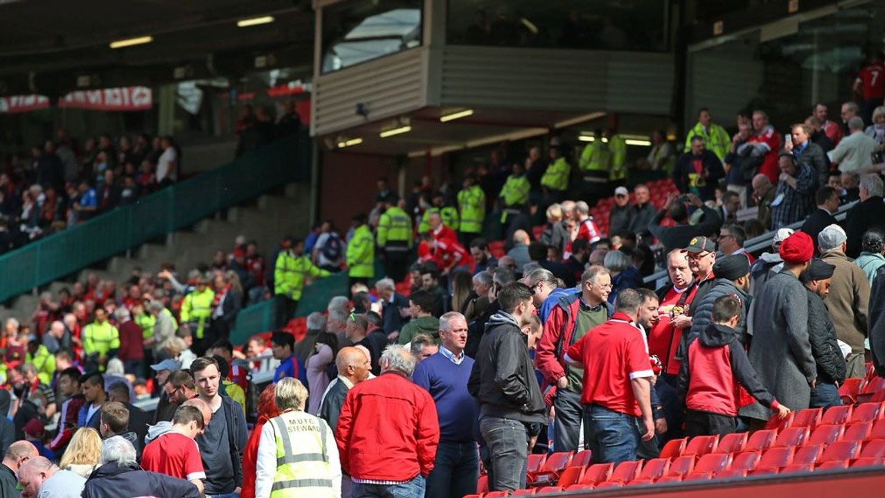 Die Evakuierung des Old Trafford