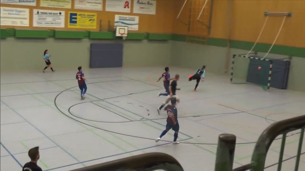 Futsal-Nationalspieler Meyer zaubert