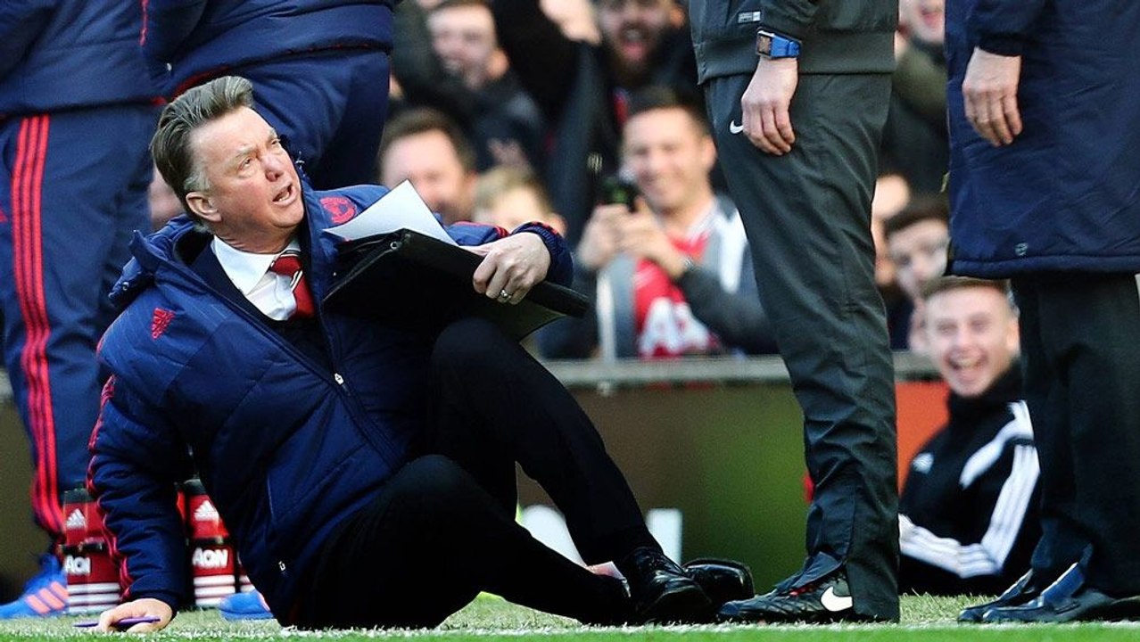 'Perfekt gefallen' - Hiddink analysiert van Gaals Schwalbe