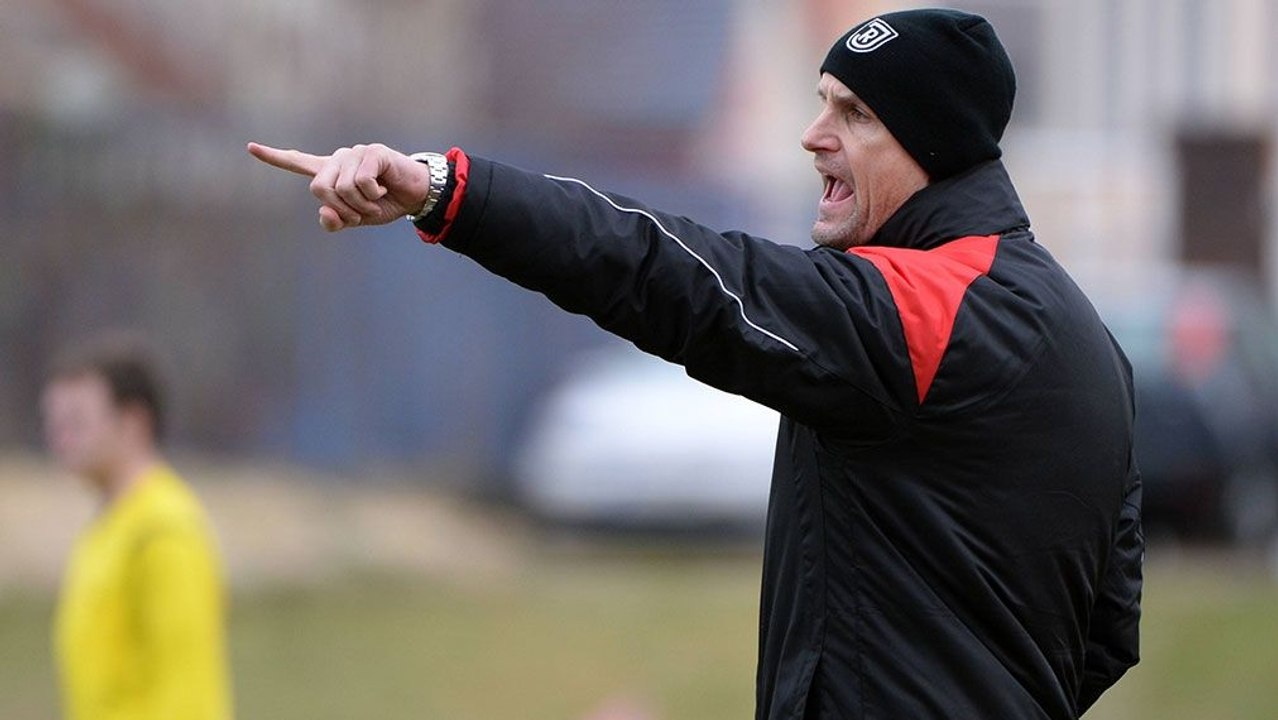 Regensburg zurück an der Tabellenspitze