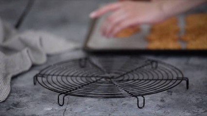 The Two Critical Details You Need to Consider When Shopping for a Cooling Rack