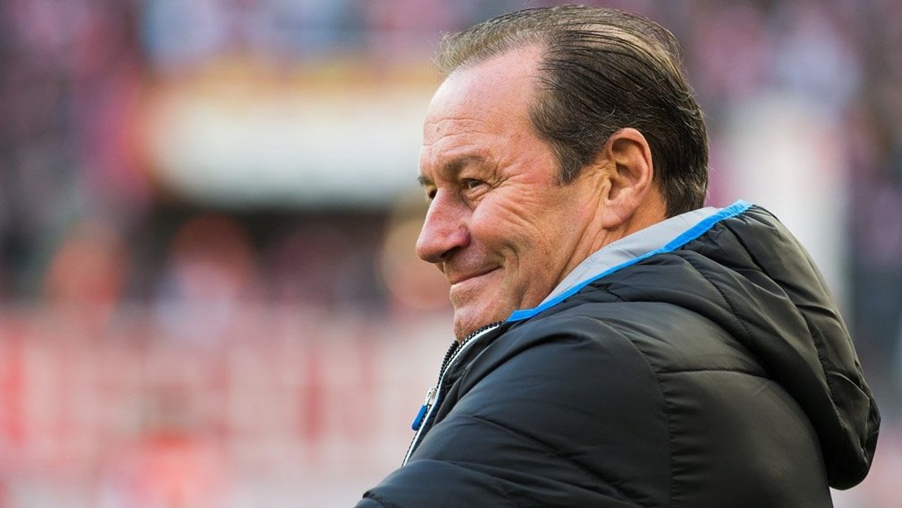 Mal brav, mal bärbeißig - Stevens zurück auf Schalke