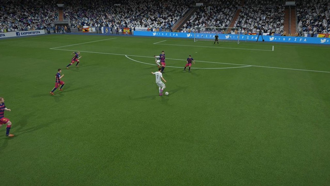 FIFA 16: So trefft Ihr auch aus der Ferne ins Tor