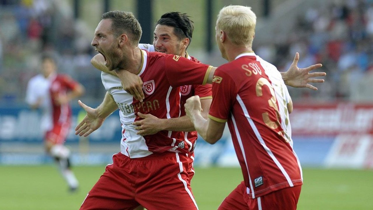 Regensburg macht den ersten Schritt