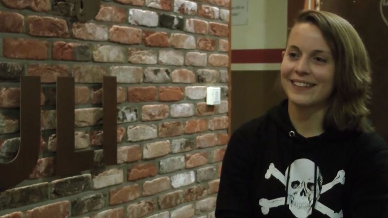 Nina Philipp: St. Paulis Tormaschine