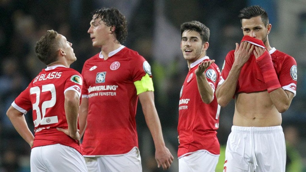 Mainz rutscht in die Krise - Schmidt vor Bewährungsprobe