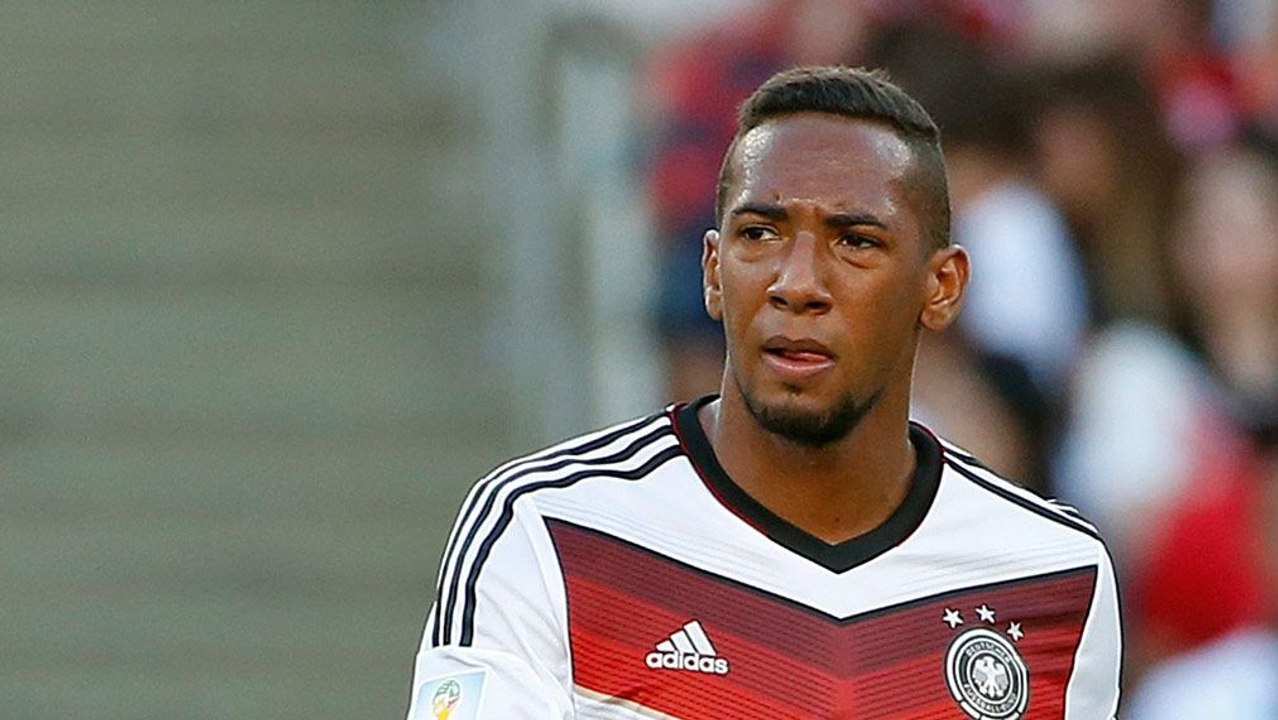 Umstritten - Vom Strand auf den Rasen