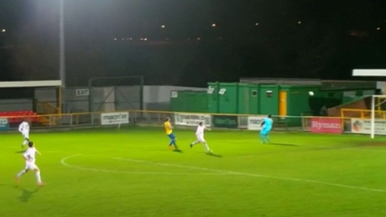 1:0 für den Wind - Verrücktes Eigentor in England