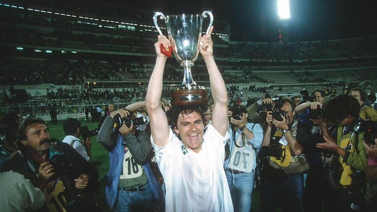 Wynton Rufer: 'Wir verlieren es, Klaus Allofs spielt!'