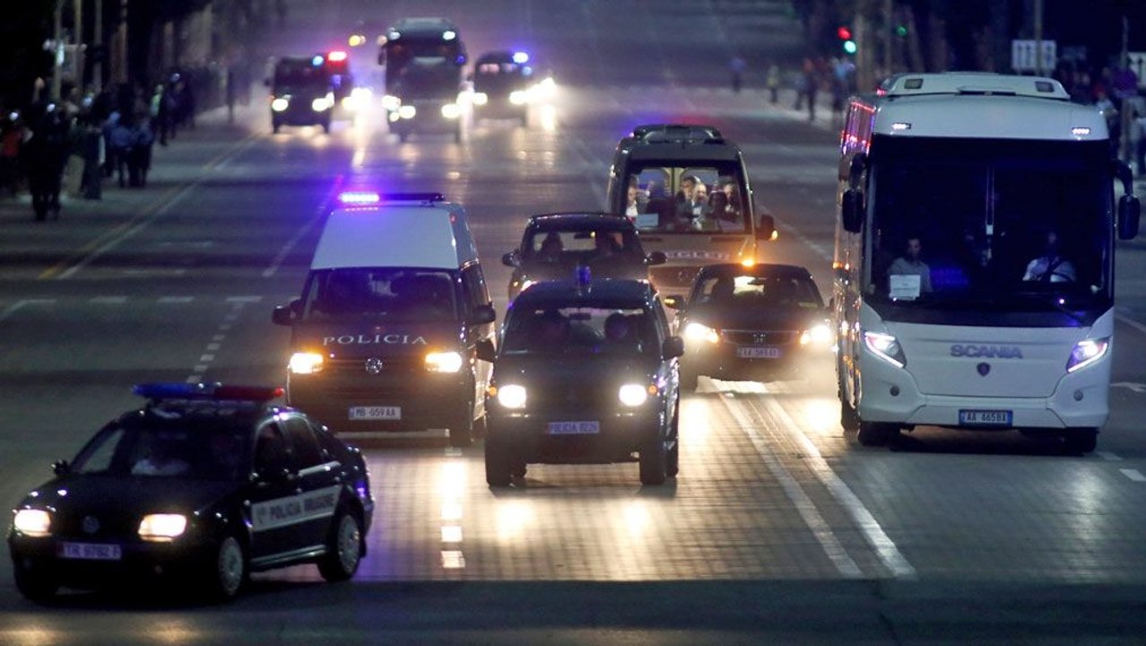 Brisanz auf dem Balkan: Attacke auf serbischen Bus