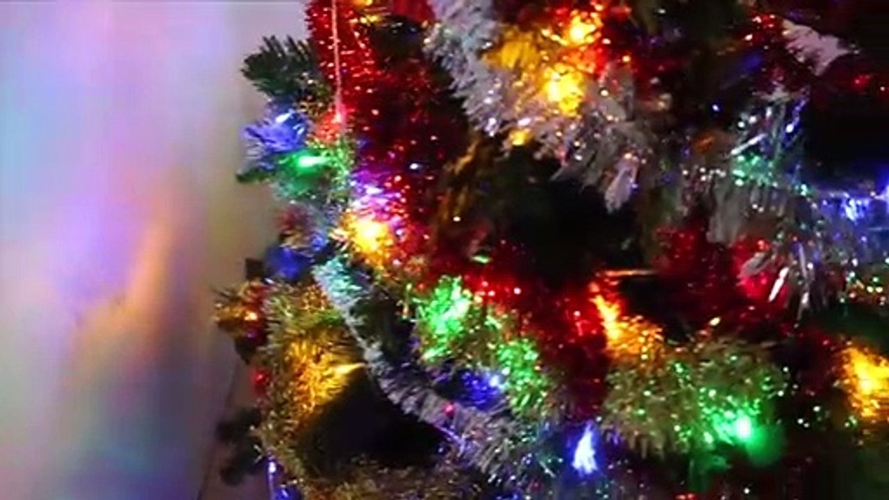 How To Ruin Christmas