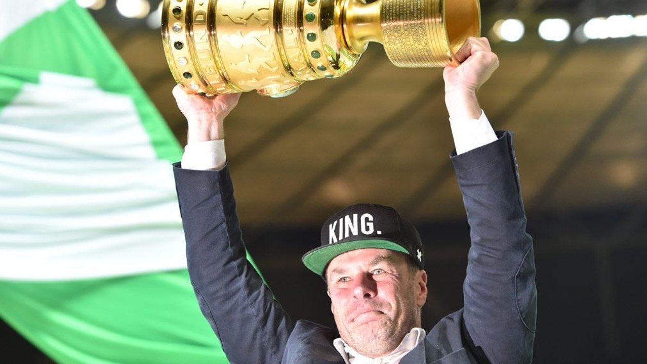 Heckings Bierdusche - Wolfsburg kann doch feiern