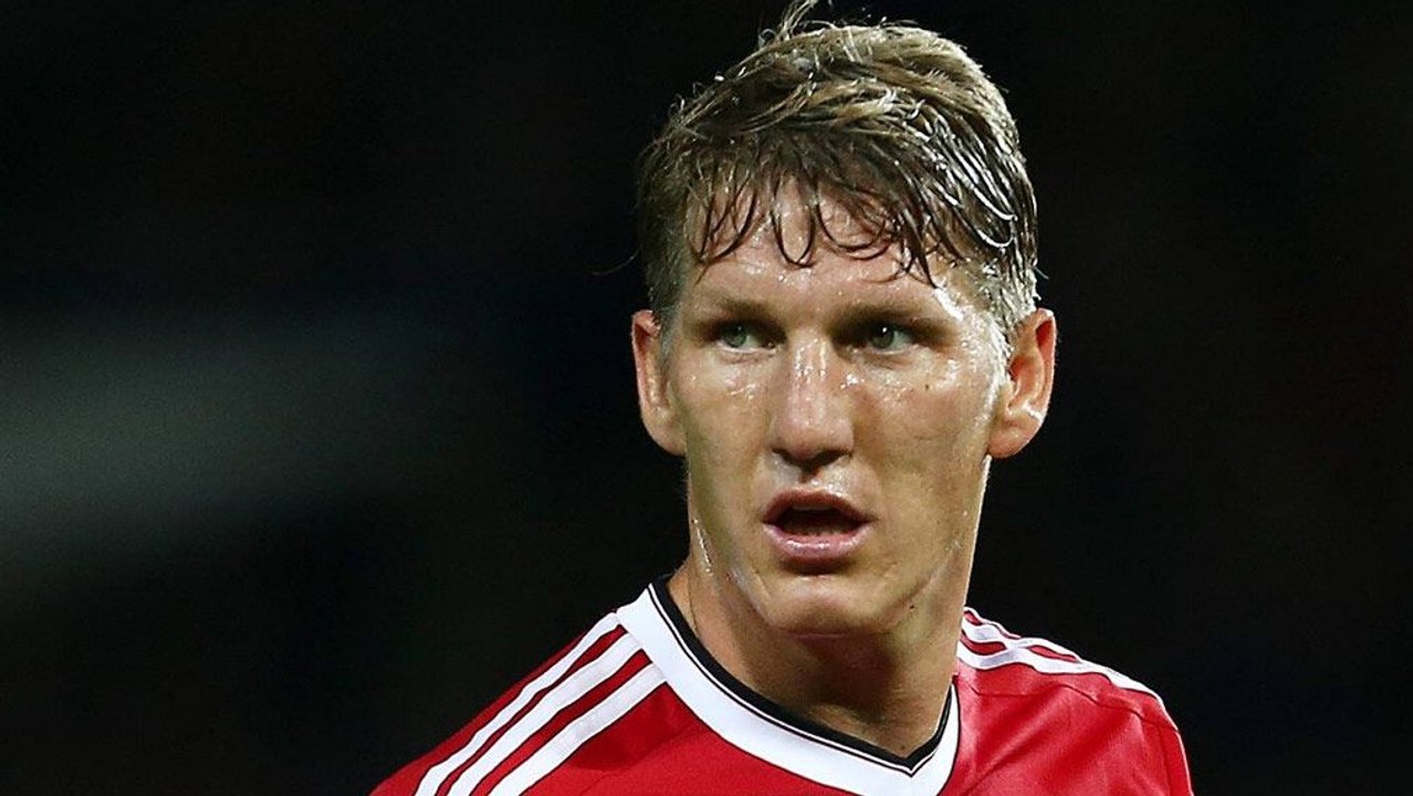 Häme für Schweinsteiger - Özil verteidigt den DFB-Kapitän