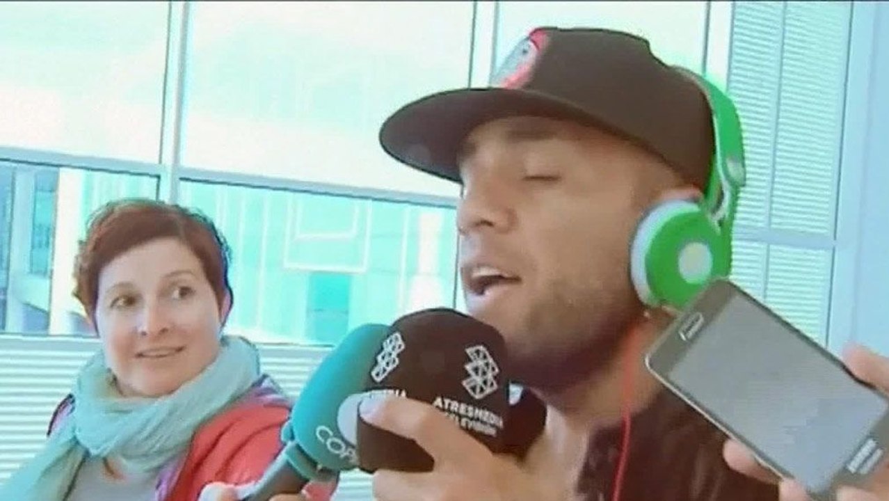 Dani Alves singt Transferspekulationen weg