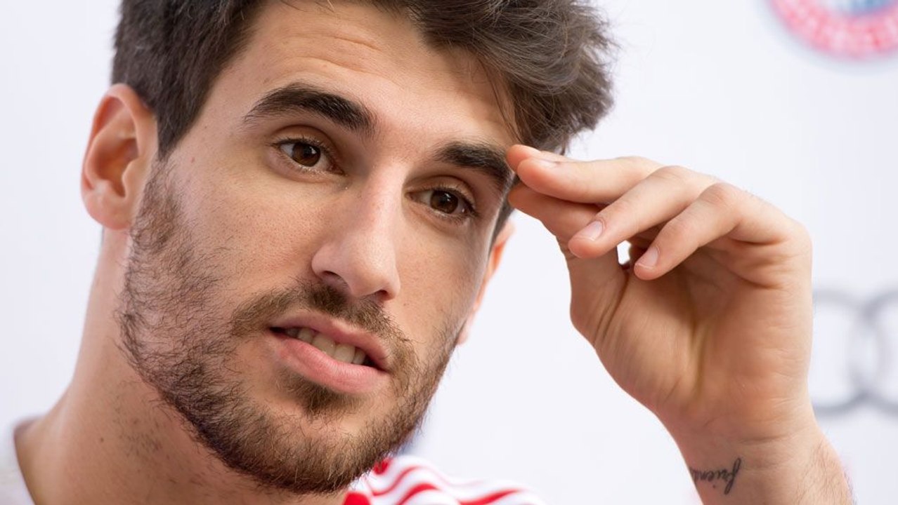 Martinez und der Ball: Guardiola muss bremsen