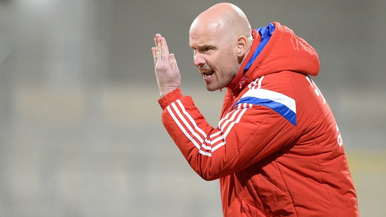 Bayern siegen in Unterzahl