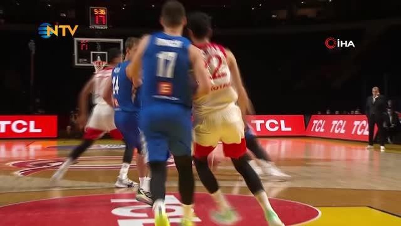 12 Dev Adam, Olimpiyat Elemeleri'nde yarı finalde