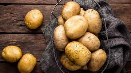 आलू का सेवन हो सकता है खतरनाक, इन लोगों की हालत हो सकती है खराब | Boldsky