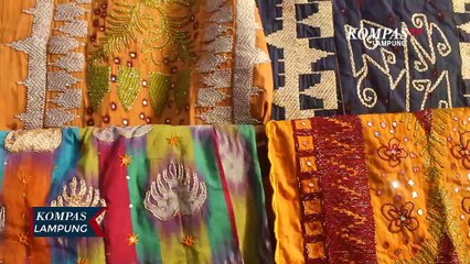 Mengintip Produksi Tapis Lampung Modern