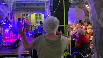 Londres s’invite chez les fadas du monde de Martigues