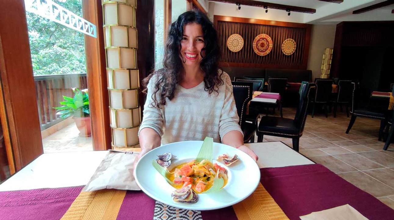 Machu Picchu: Degustando un ceviche caliente a la piedra