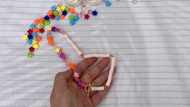 Tutoriel pour fabriquer un collier régressif en perles