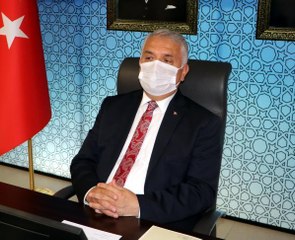 Tekirdağ Valisi Yıldırım: "İçki zehirlenmelerinden sonra 1 tona yakın kaçak el yapımı alkol ele geçirildi"