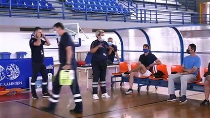 Επίδειξη εκμάθησης χρήσης των σύγχρονων αυτόματων απινιδωτών στο «Χαλκιοπούλειο» από το ΕΚΑΒ και τον Δήμο Λαμιέων