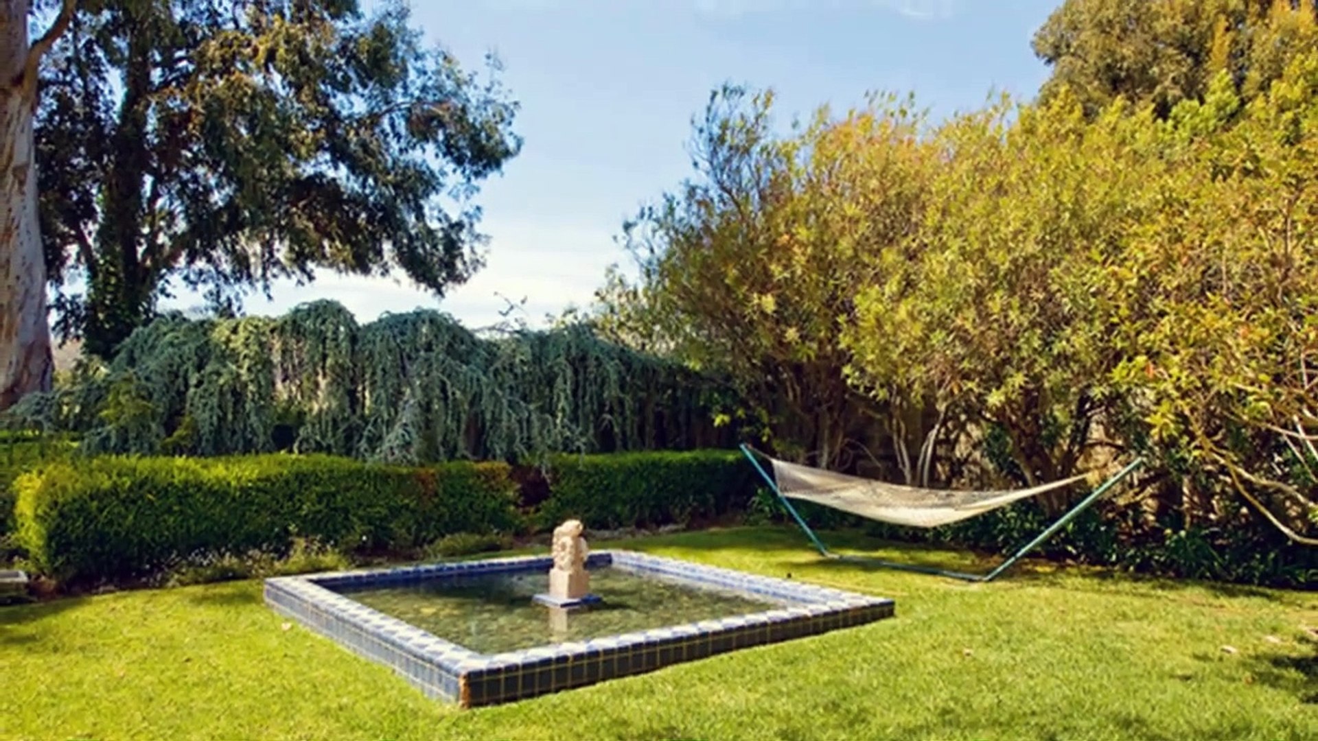 ⁣Tom Hanks & Rita Wilson House Tour 2021 _ All LA Mansions and More _ Celebrity Lifestyle