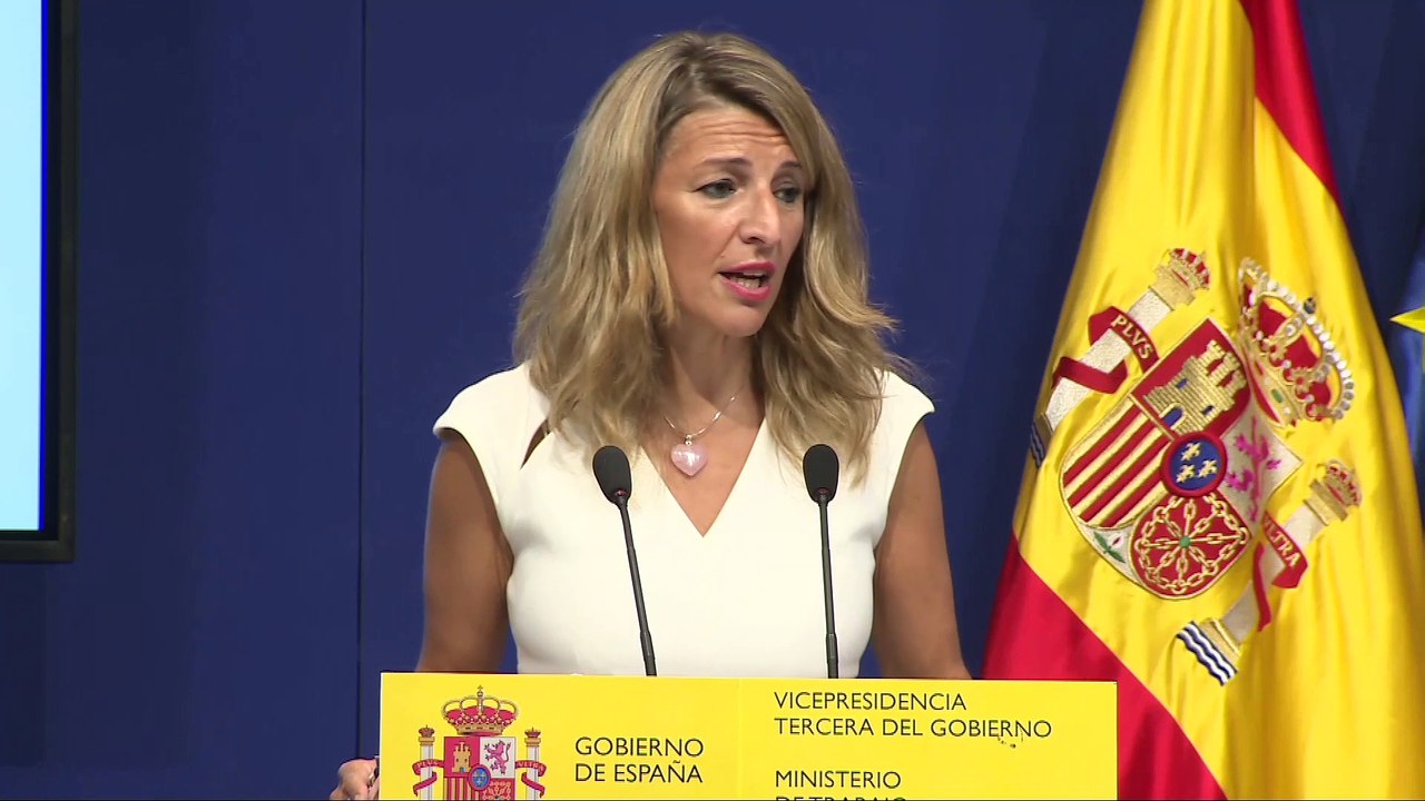 El paro registra 166.911 desempleados menos en junio