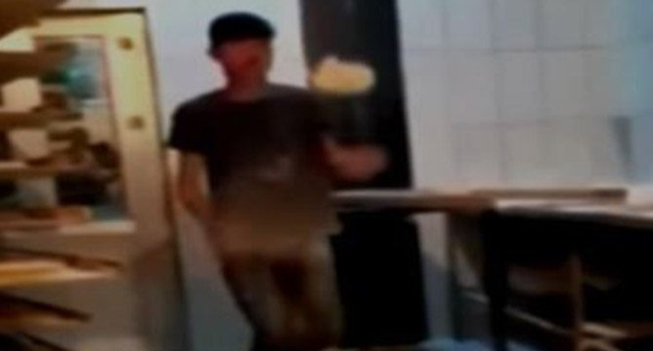 Fırında mide bulandıran görüntü