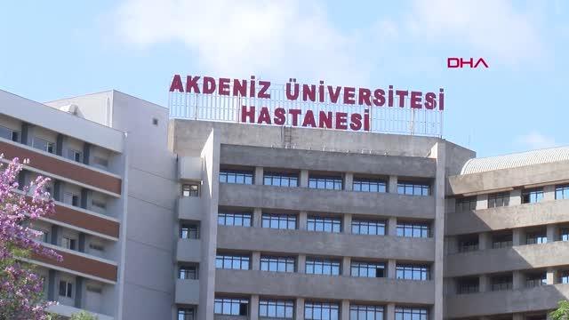 AÜ'DE SAĞLIK ÇALIŞANLARI VE 50 YAŞ ÜSTÜNE 3'ÜNCÜ DOZ AŞILAMA BAŞLADI