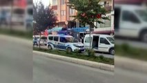 Amasya’da 2 kişi arasında çıkan tartışma kanlı bitti: 1’i polis 2 kişi yaralandı