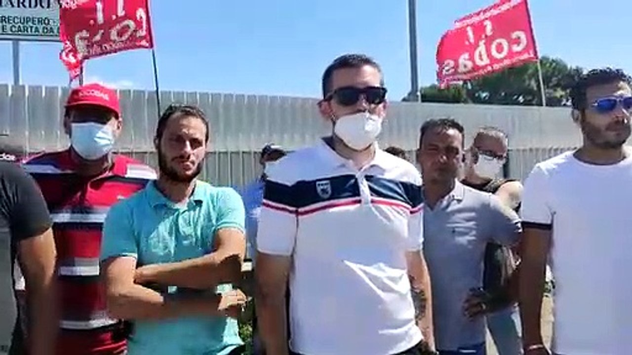 Alessandria, Si Cobas attacca: "Camioncino contro i lavoratori in presidio, non è la prima volta"