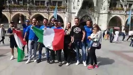 Italia - Belgio, il tifo degli azzurri a Monaco