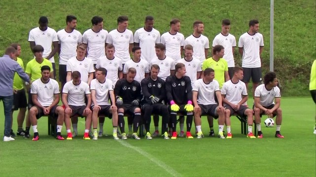 Germany's Kroos announces retirement from international football