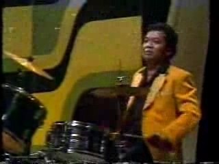 Anggun-Bis Kota-Live_1990