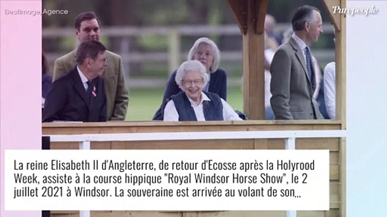 Elizabeth II souriante et reposée : elle s'offre une pause entourée de ses amis les bêtes